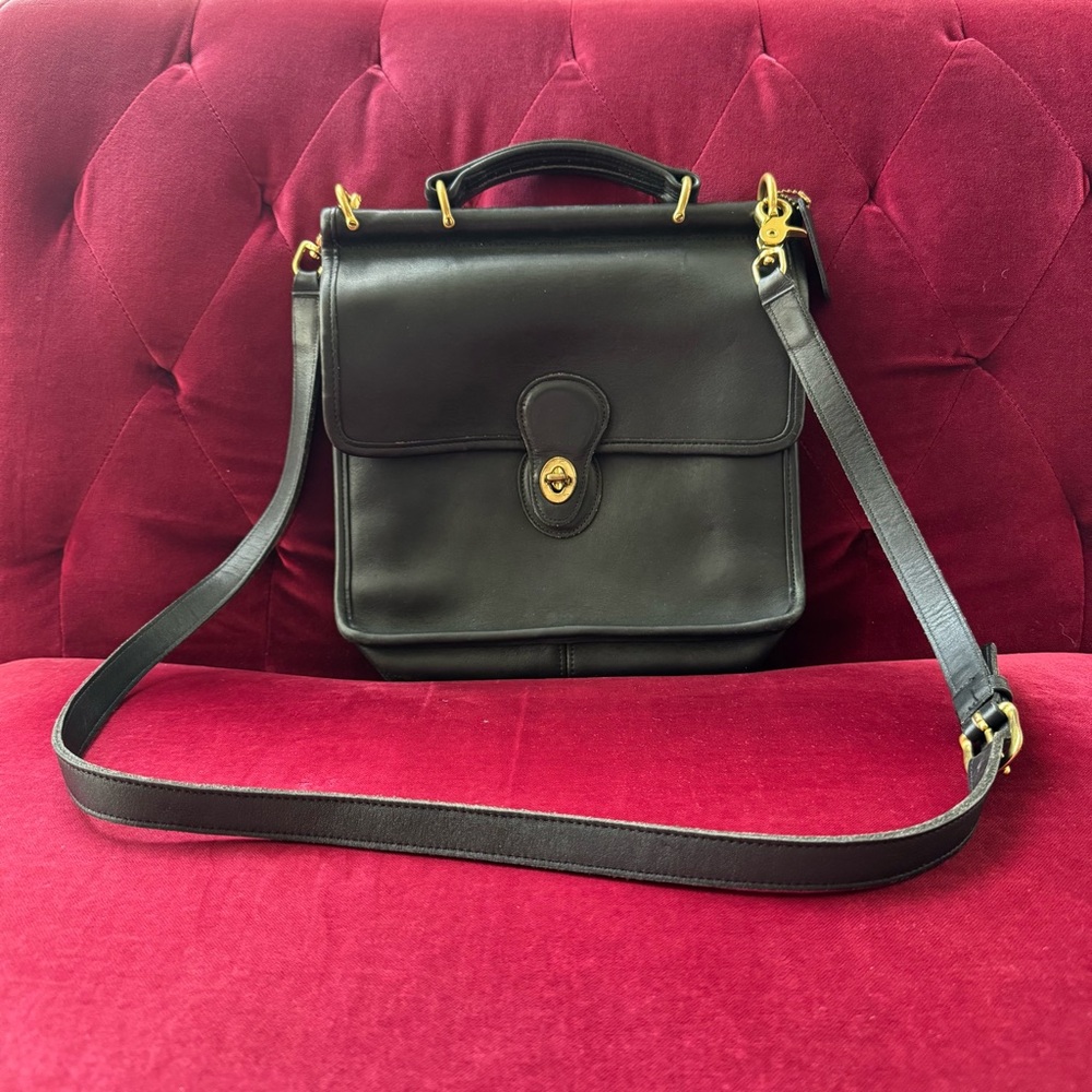 Coach Willis Black Leather Bag